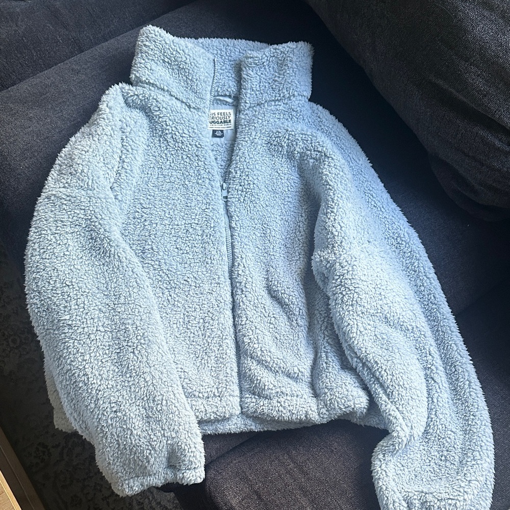 American Eagle Outfitters Light Blue Sherpa jacket sz L/xl